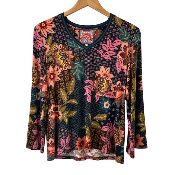 Johnny Was Delfino V-Neck kimono sleeve Tee Top XS multicolor floral NWT - Picture 2 of 13
